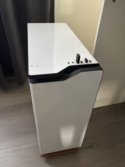 PC de gaming (RTX 3080 Ti).