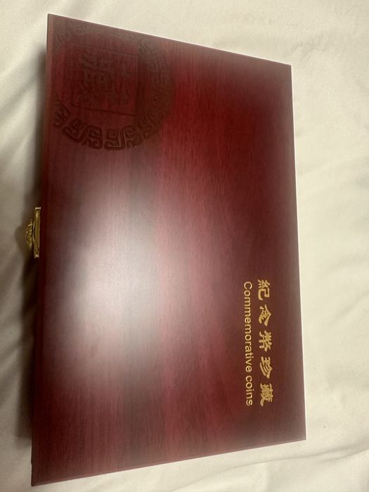 Кутия за монети