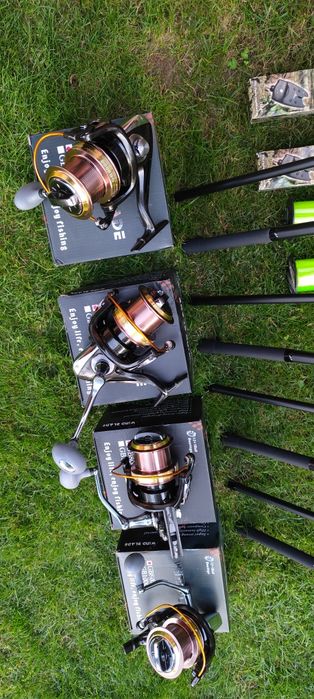 Set 4 Lansete Crap Carbon 3,90m,4 Mulinete 8000 Long Cast, Rod Pod Echipat