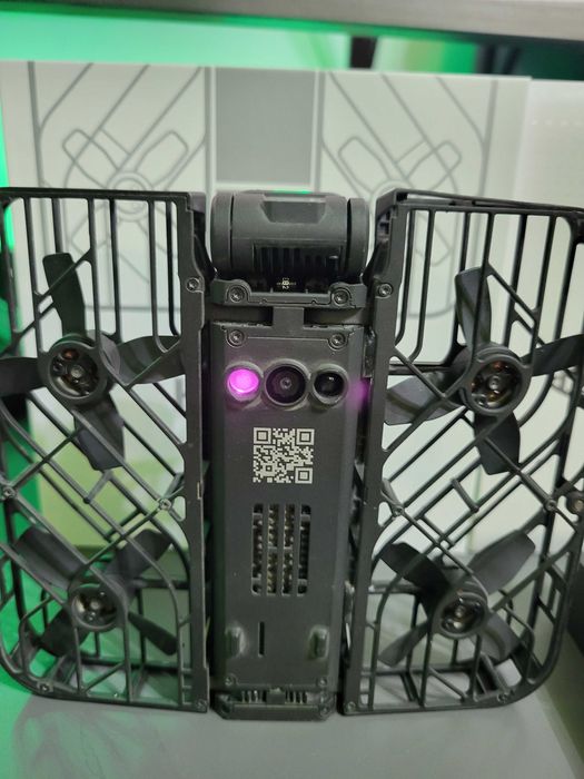 HOVERAir X1 +4 baterii + incarcator + kit reparatie + hardcase