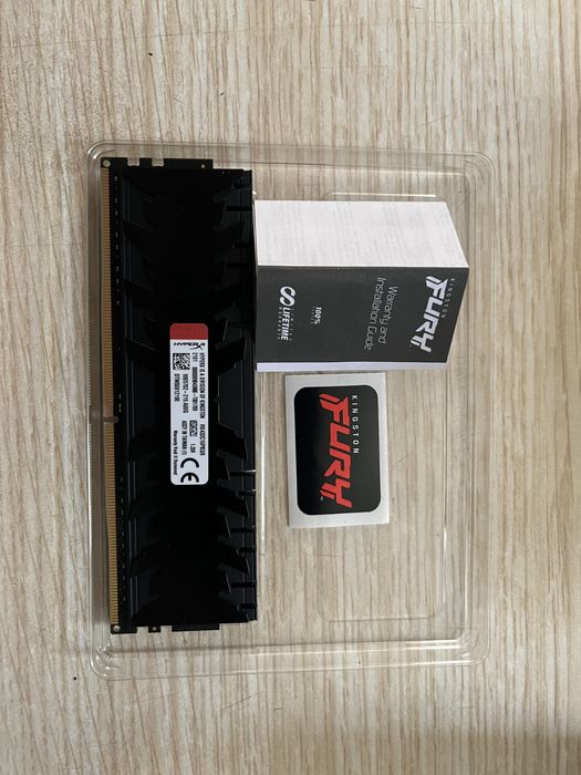 оперативная  память DDR4 Kingston HyperX Predator