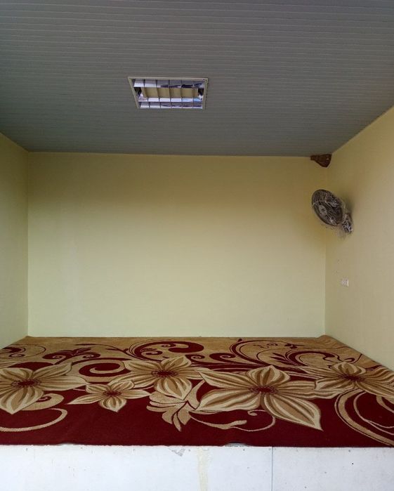 Қибрай тумани.Дурмон маҳалласида 6 сотих 5 хонали  уй сотилади.