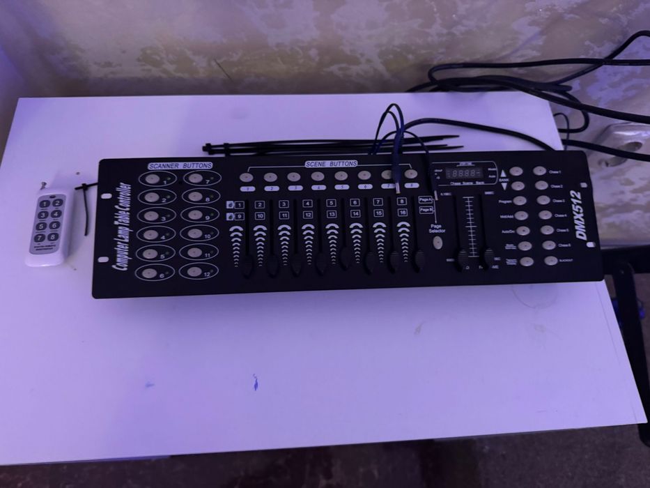 Vand schela de lumini cu 6 par led si dmx 512