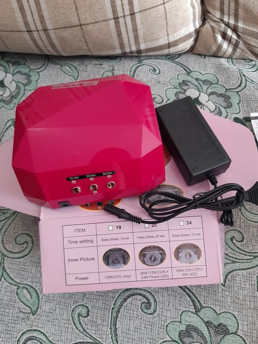 Лампа для сушки геля лака