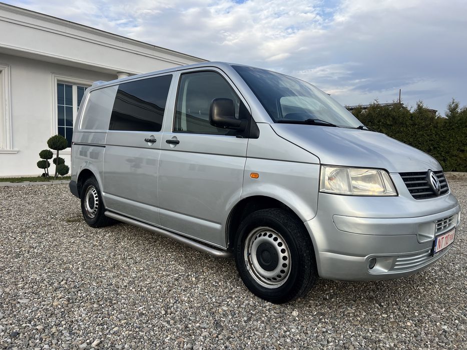 Vw T5 2.5 mixt 5 locuri inmatriculat