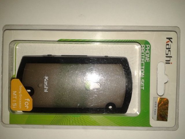 Продам чехлы на сотовые телефоны