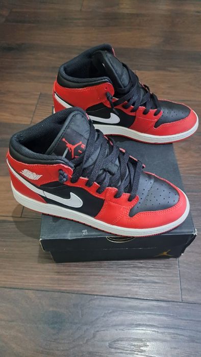 Adidasi Air Jordan 1 MD (GS) DQ8423 061