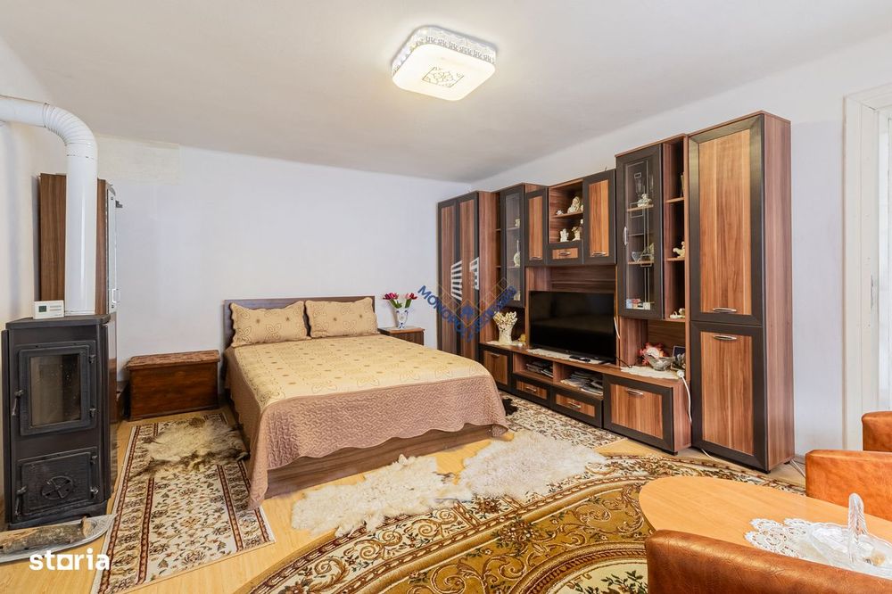 Casă cu 3 camere – Zărnești Central - comision 0%