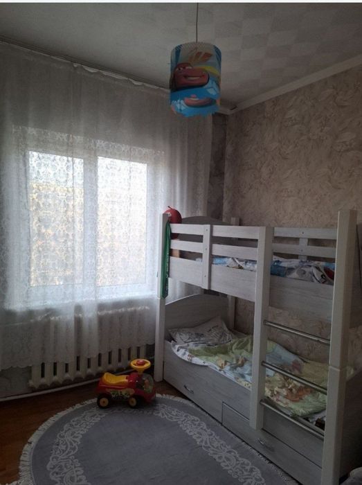 Продаётся квартира 4/4/5 Ахмад Югнаки №У274