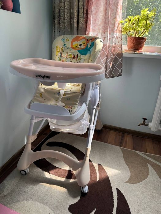 Продам детский стол