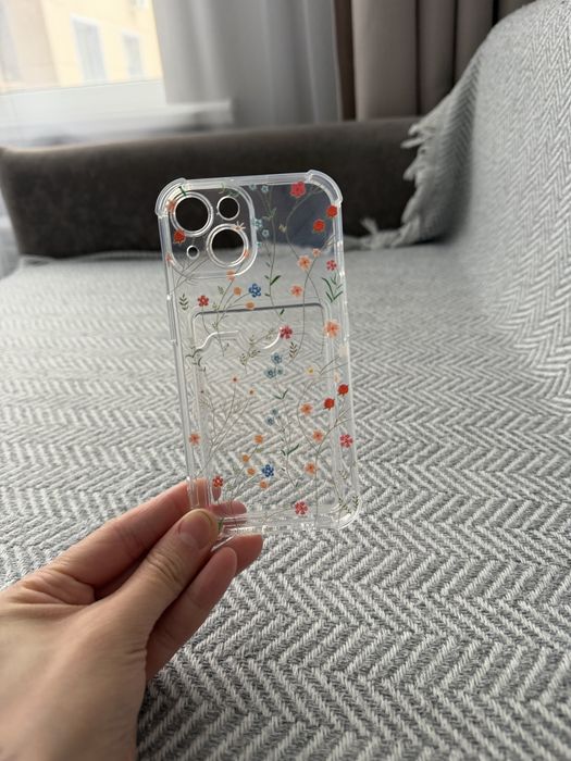 Чехол на Айфон 15