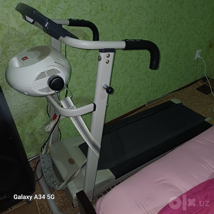Беговая дарожка.
