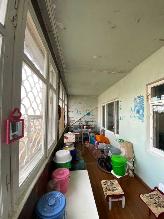 Срочно продается 3-х комн квартира Куйлюк массив-5, 3/5/5