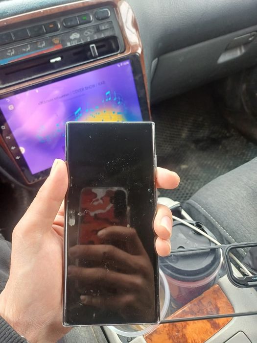 Продам Самсунг S22 Ultra