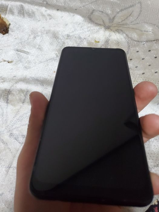 Samsung a12 telefoni