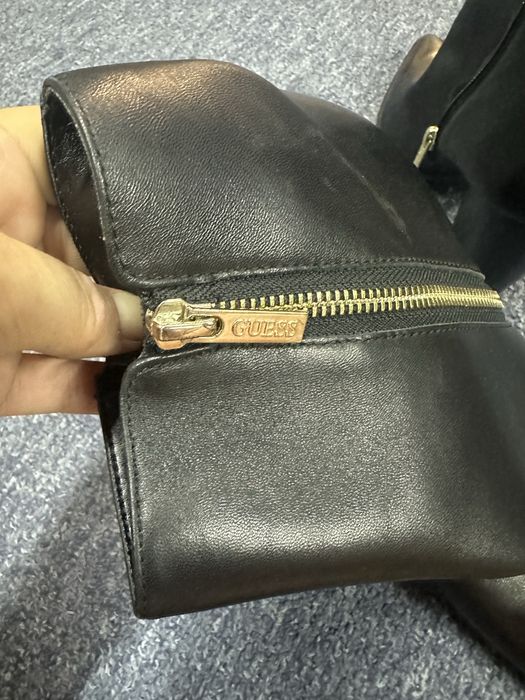 Botine Guess impecabile