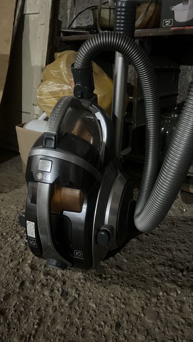 Пылесос LG компрессор