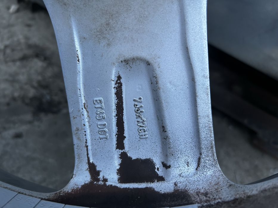 Оригинални джанти Toyota 5x114.3 17цола