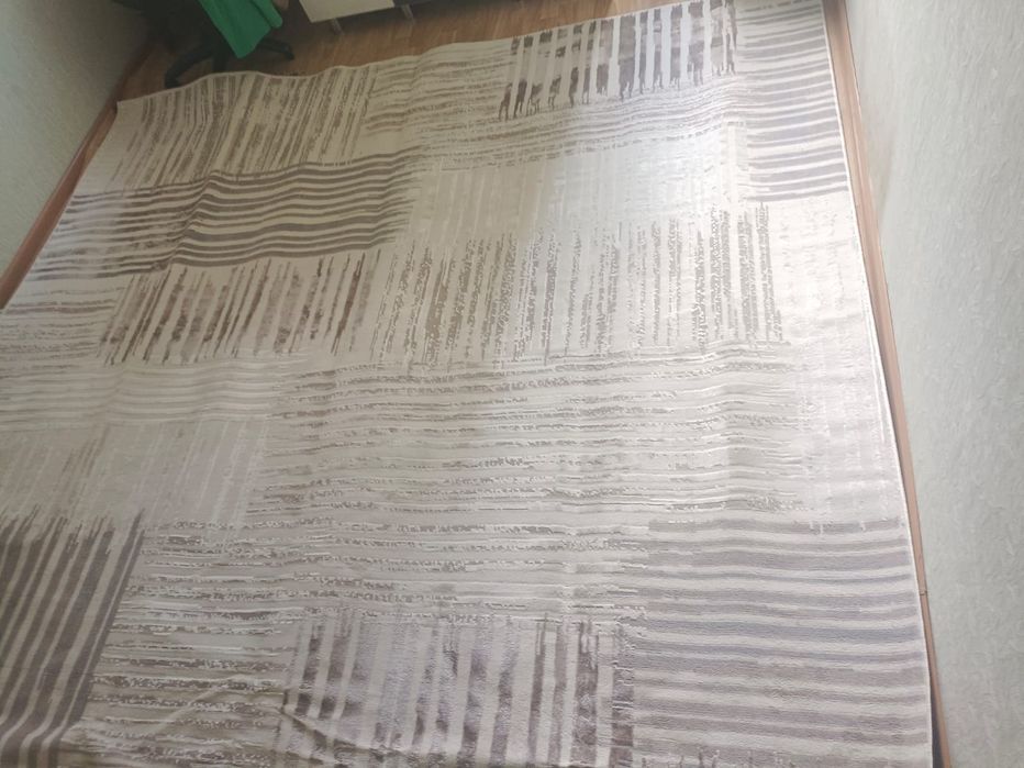 Продам ковры в отличном состоянии