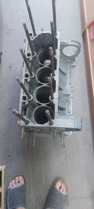 Блок цилиндров М-412