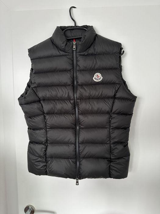 Чисто нови дамски елеци , единични бройки!