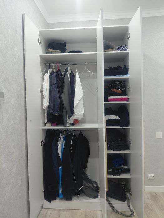 Шкаф для одежды спальни