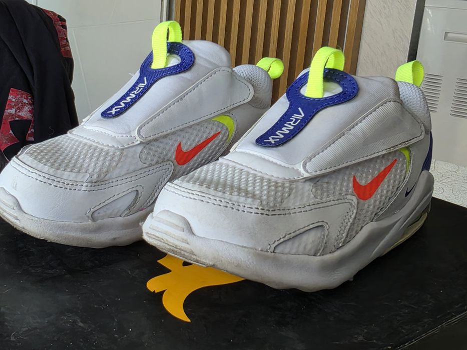 Nike 26 - детски маратонки  в отлично състояние