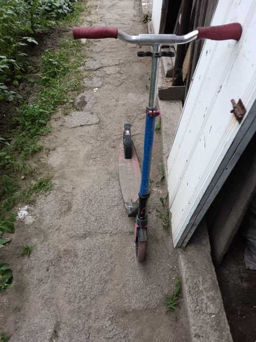 Самокат продам...