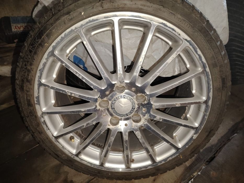 Продам дики R18 в комплекте с резиной