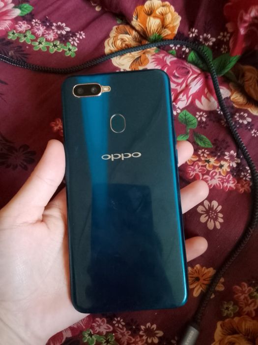 Oppo сатылады шамалы усталган
