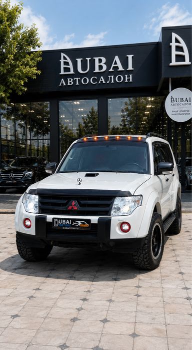 Mitsubishi Pajero Off road
