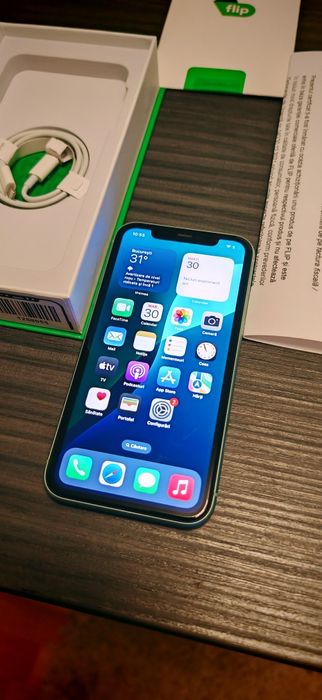 Iphone 11  baterie 100% neverlocked Garanție 2 ani Flip