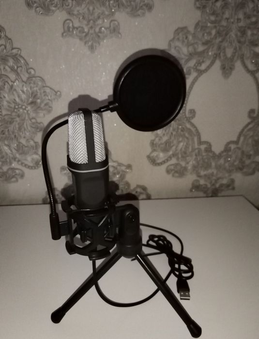 Микрофон SF-666R