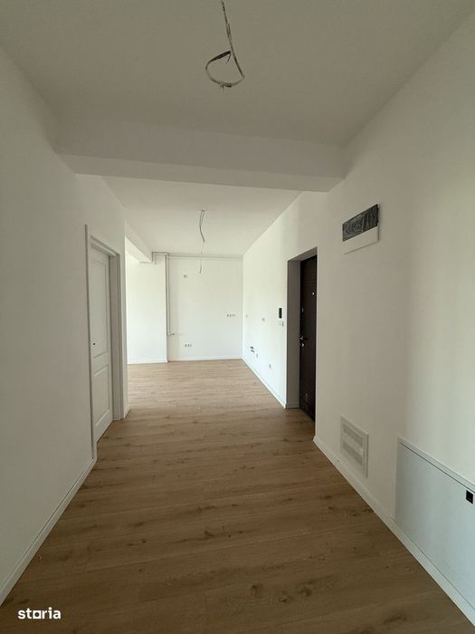 Apartament 3 camere , terasa generoasa și parcare subterană