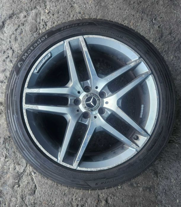 Гуми 245 /45 /19  dot 23 Matador