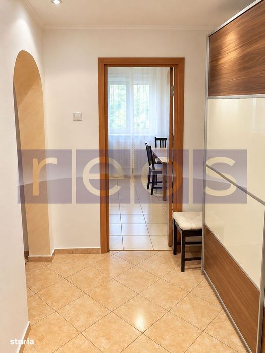 De Vanzare Apartament 2 Camere  Polona | Decomandat | Metrou