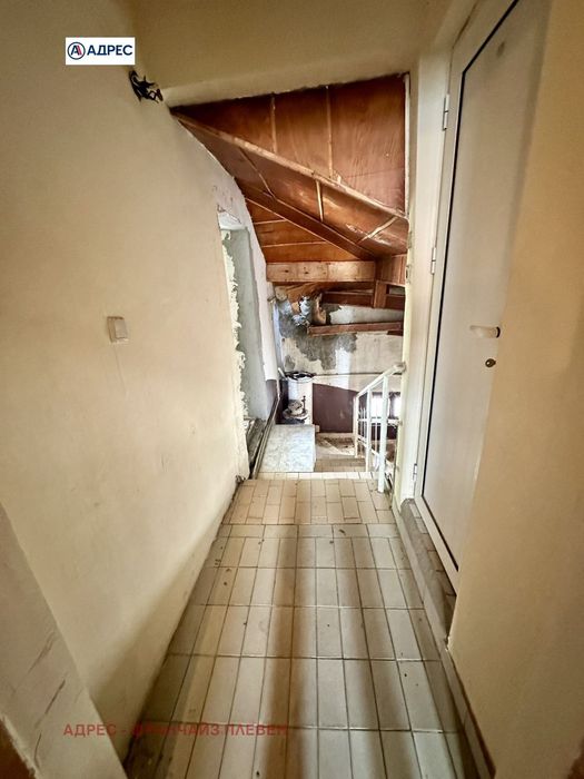 Продава се Тристаен апартамент в Троян - 103 кв.м за 743 €/кв.м - Снимка #4