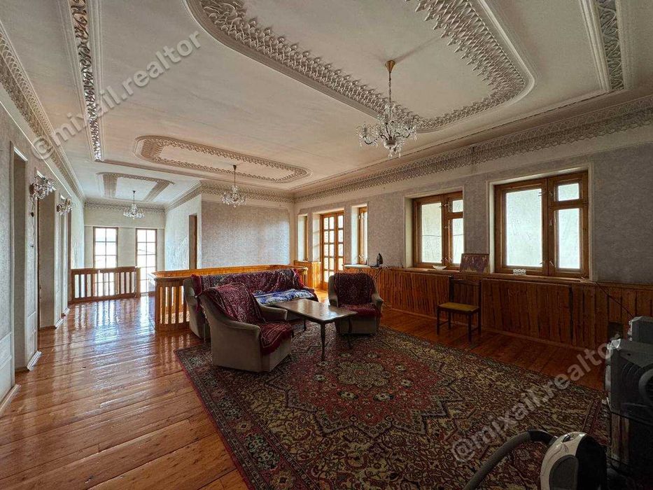 Продается 5-комн Дом, 309 м2, 9,33 сот, ор-р гостиница Россия (87648)