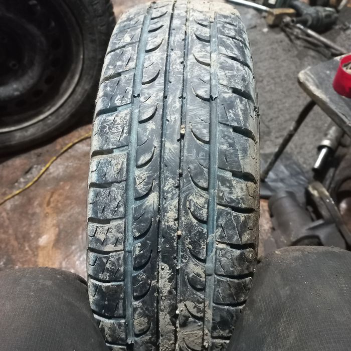 Продам комплект летней резины 4 100
