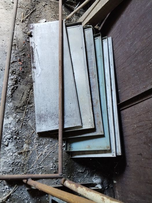 Металлический стеллаж