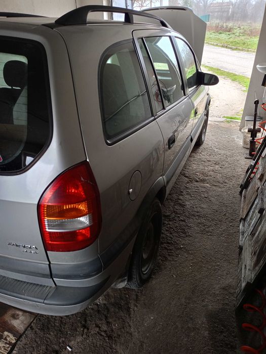 Опел Зафира 1.8 бензин 16 клапана.