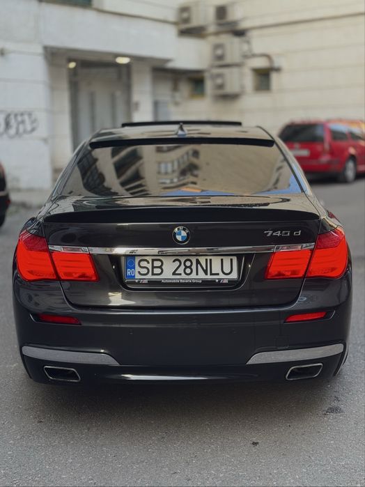 BMW Seria 7 f01 xDrive M-Pachet