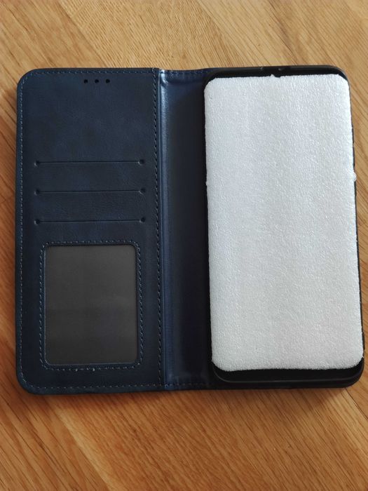 Нов неизползуван калъф за телефон Mi 10 или Mi 10 Pro