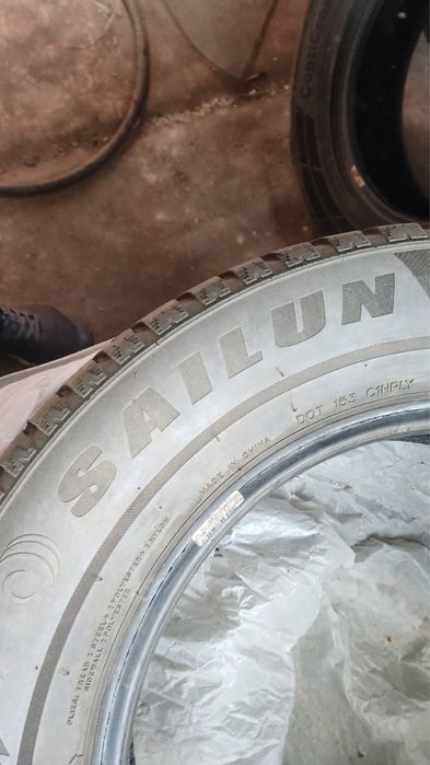 Продам шины 4 штуки