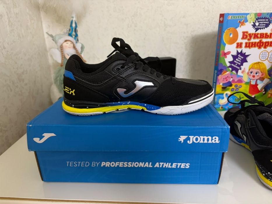 футзалки Joma 39 размер