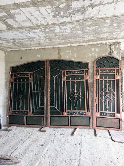 Продам кованые, прочные, роскошные ворота