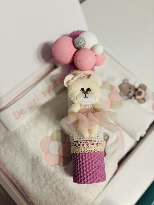 Trusou brodat pentru botez