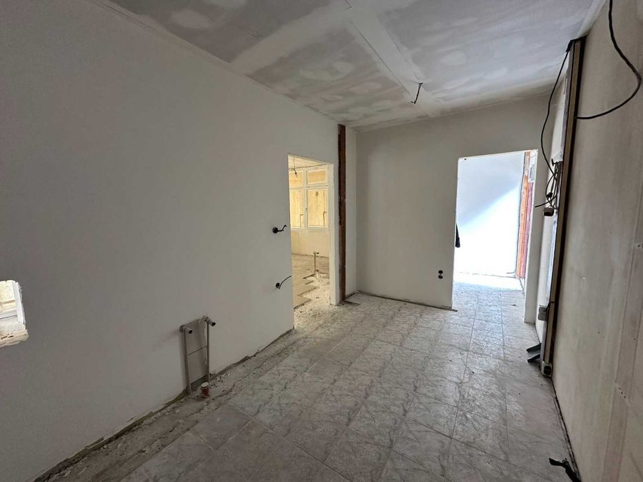 Продава се Заведение в Пловдив, Център - 61 кв.м за 689 €/кв.м - Снимка #8