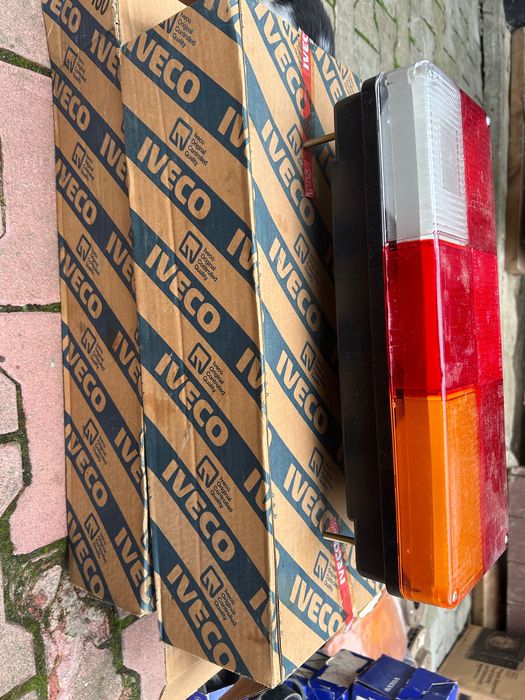 Piese de camion de vânzare