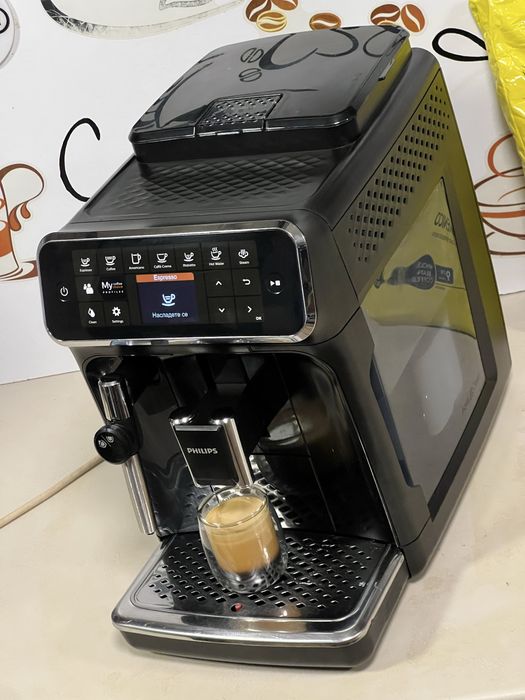 Кафемашина кафе автомат Philips EP4321 с гаранция